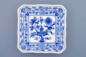 Cibulák – Misa šalátová 4-hranná 21 cm – originálny cibuľový porcelán 1. akosť