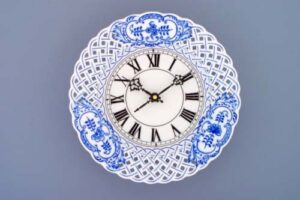 Cibulák – Hodiny prelamované 24 cm – originálny cibuľový porcelán 1. akosť
