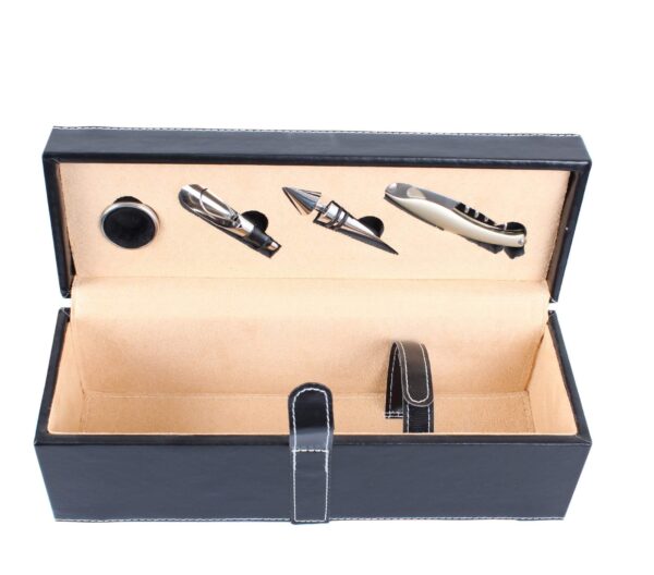 Cutie de vin din piele cadou cu accesorii