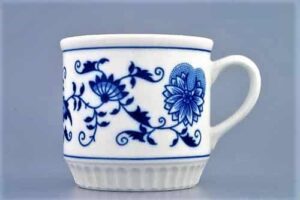 Cibulák – Hrnček 0,30 l – originál cibuľový porcelán 1. akosť
