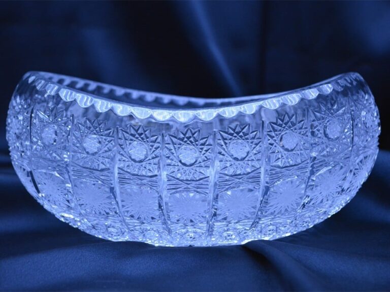 Vas de cristal taiat 20 cm