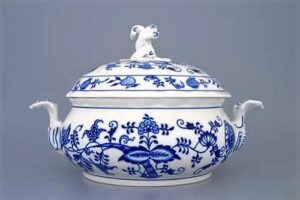 Cibulák – Misa polievková okrúhla 2 l – originálny cibuľový porcelán Dubí 1. akosť