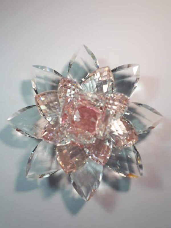 Krištálový brúsený lotosový kvet ružový 15 cm