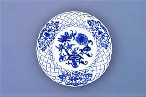 Cibulák – Tanier reliéfny 24 cm – originál cibuľový porcelán 1. akosť