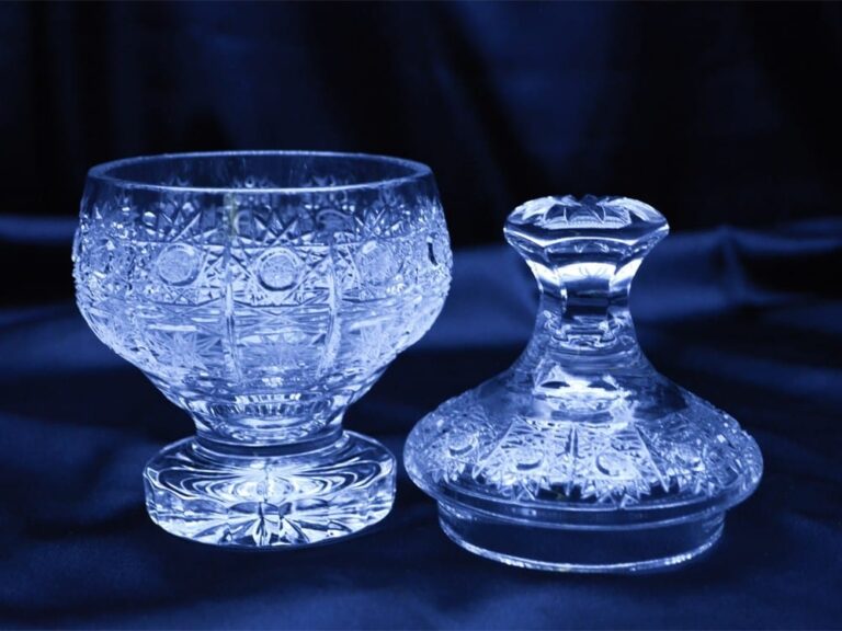 Tăiați borcan de cristal de 16,5 cm cu capac