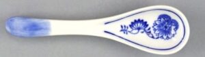 Cibulák – Lyžička Japan 17,2 cm – originálny cibuľový porcelán 1. akosť