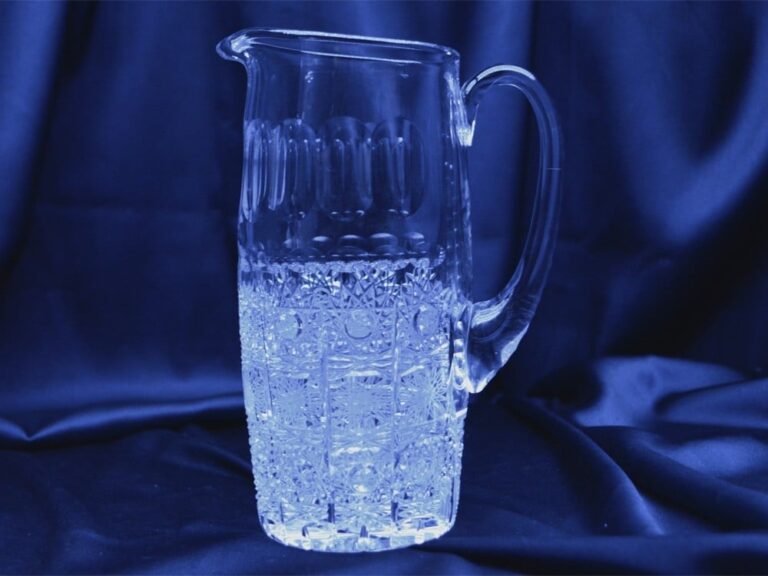 Vas de cristal taiat 750 ml