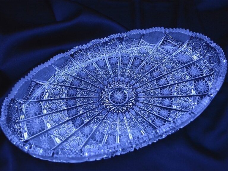 Coaster de cristal taiat 29,5 cm