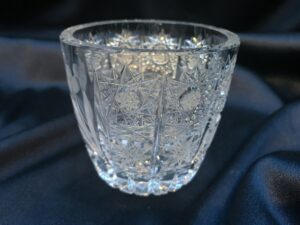 Krištálová brúsená cukornička 10 cm