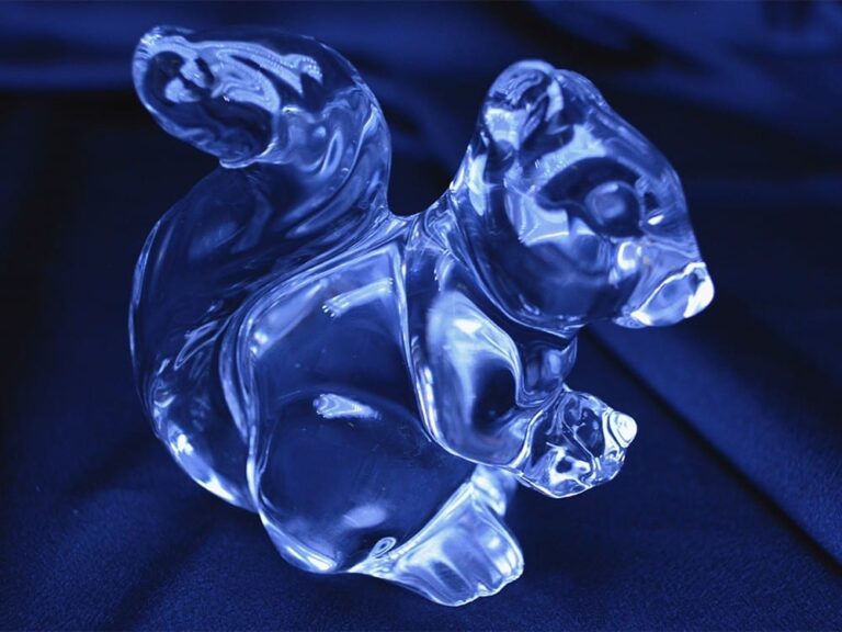 Veverita decorativa taiata cristal 8 cm