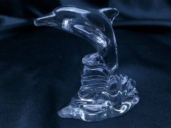 Krištálový brúsený dekoratívny delfín 6,8 cm