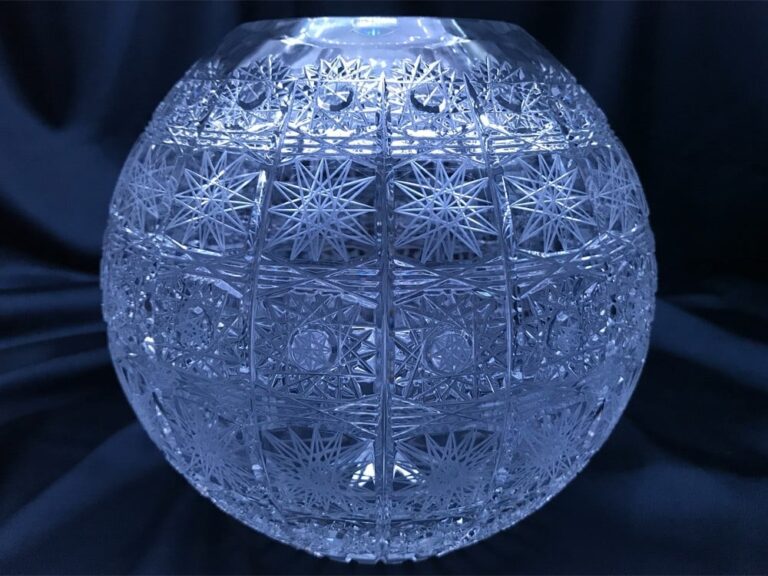 Vas de cristal taiat 18 cm