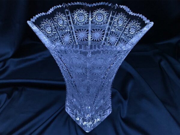 Krištáľová brúsená váza 27 cm